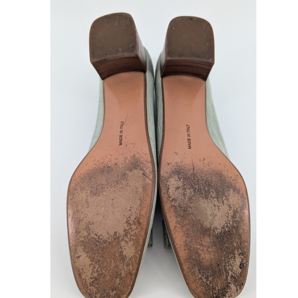 Salvatore Ferragamo Vara Croc Embossed Leather Pumps Sage Green 8.5 AA - Picture 5 of 7